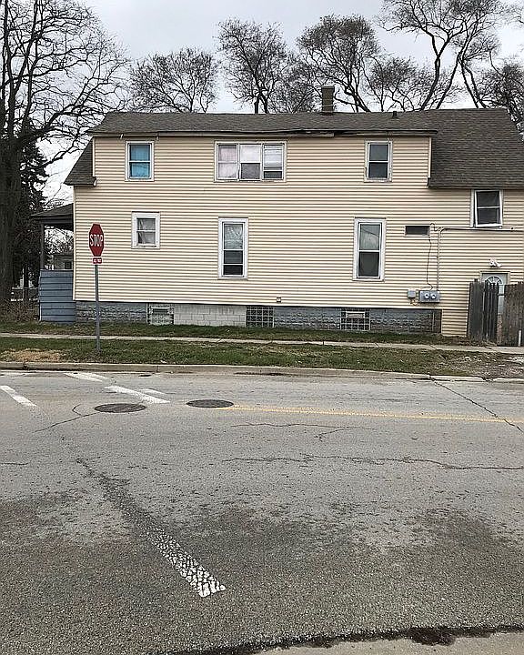 2nd image of 14357 Grant St
