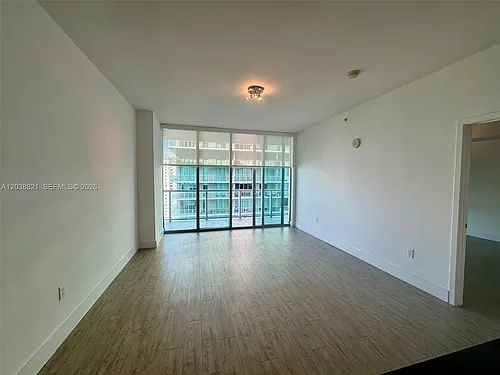 79 SW 12th St #3509 Photo 1