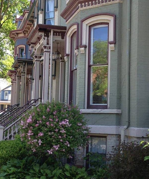 1st image of 158 W Circular St