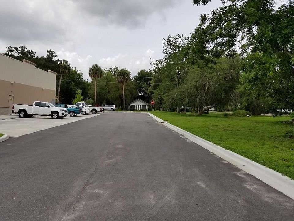 2nd image of 4221 County Road 106