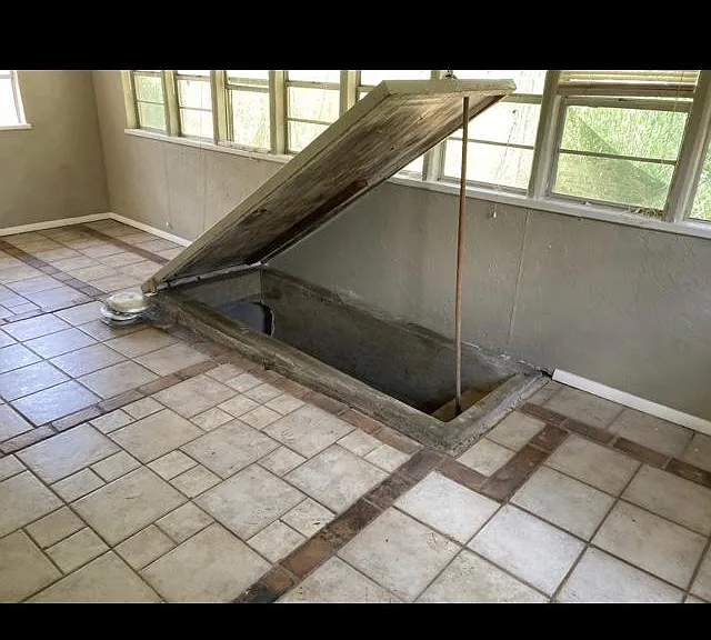 1400 Thompson Dr — Photo 11