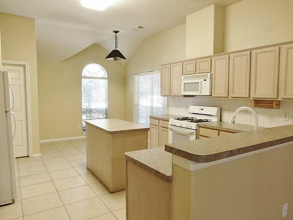 1st image of 18231 Sweet Juniper Ln