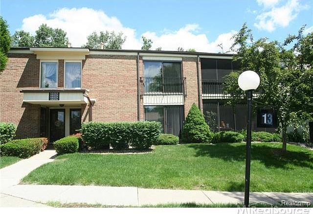 1st image of 18075 University Park Dr