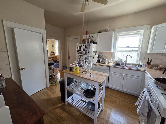 4th image of 1650 N Oakley Ave APT Ch