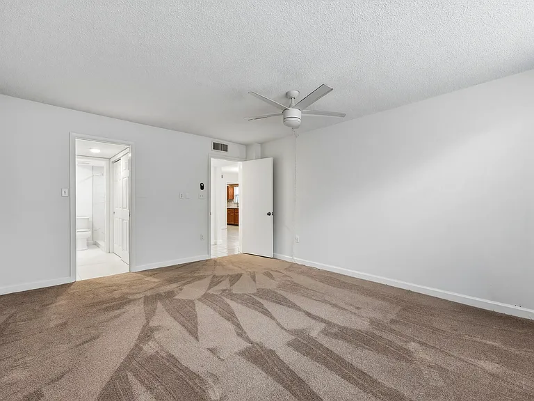 2650 Pearce Dr — Photo 12