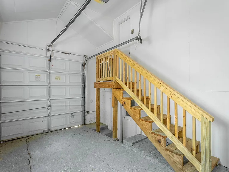 1300 Riverview Rd — Photo 30