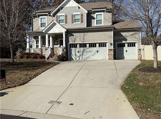 2806 Splitbrooke Dr, High Point, NC 27265