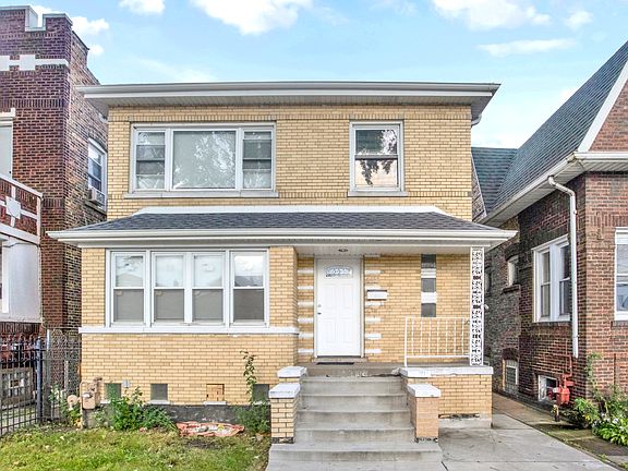 3rd image of 6318 S Mozart St