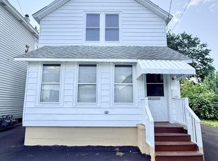 822 Sargent Place, Schenectady, NY 12303
