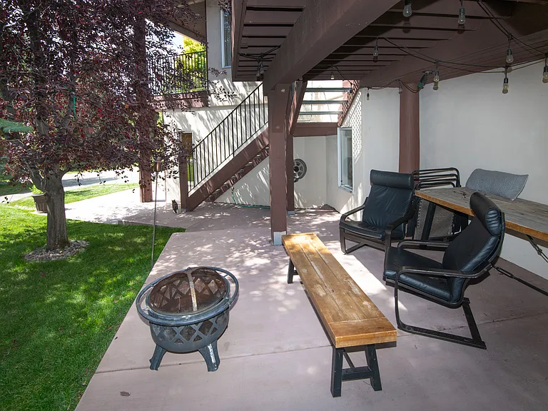 120 Hereford Rd #E — Photo 24