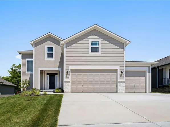 31409 W 85th Ter, De Soto, KS 66018