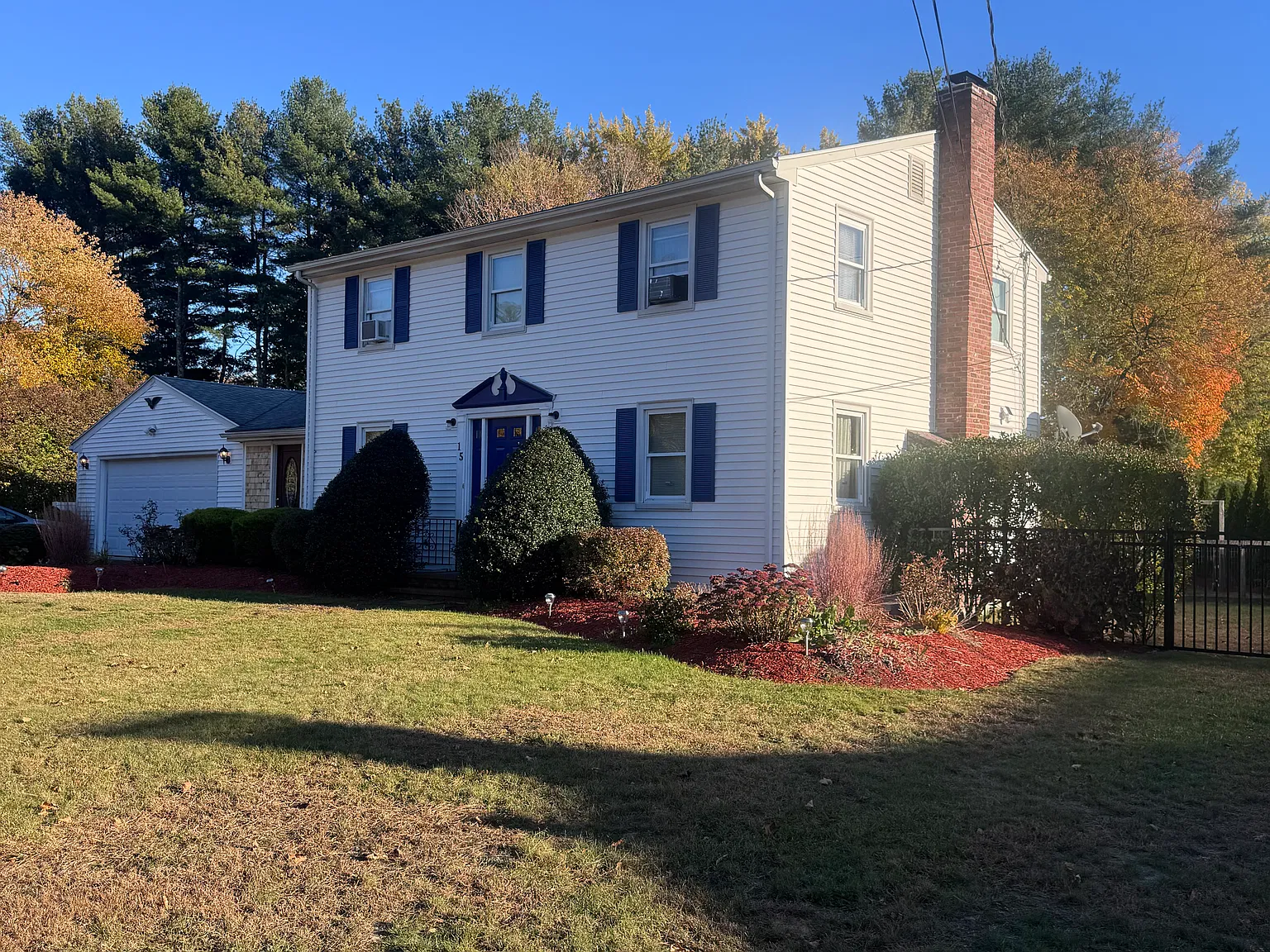 4 bed, 1536 sqft, $4,500 — Photo 1