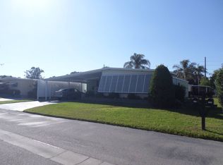 5741 Danbury Ln, Sarasota, FL 34233