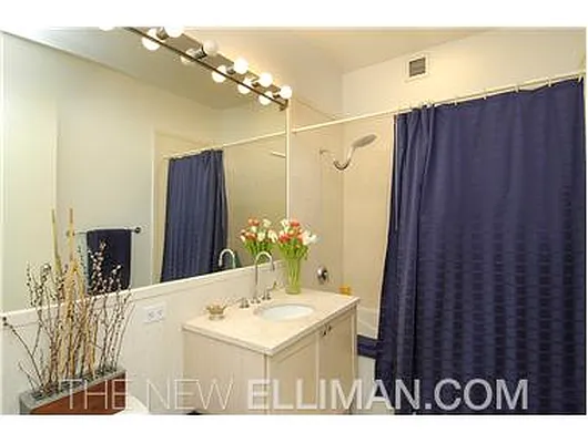 Rented by Douglas Elliman | media 18