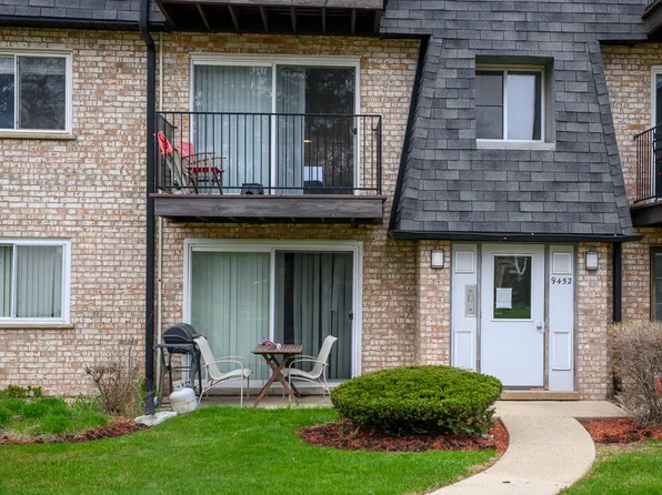 9452 Bay Colony Dr APT 2W, Des Plaines, IL 60016
