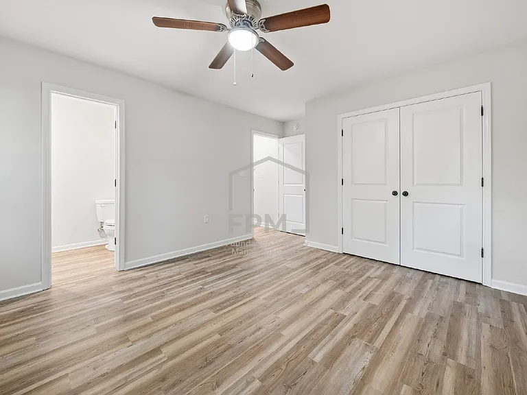 349 N Worthington Dr — Photo 11