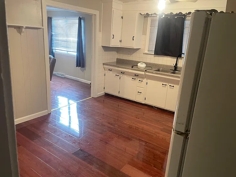 3187 Abbott Rd — Photo 3
