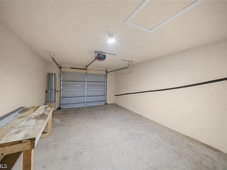 2820 SW 7th Pl — Photo 28