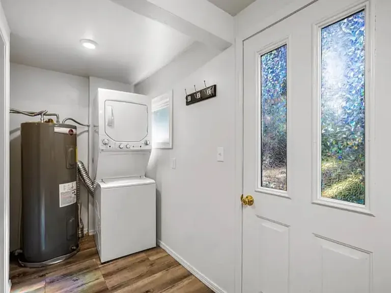 1405 Louisa Ave — Photo 24