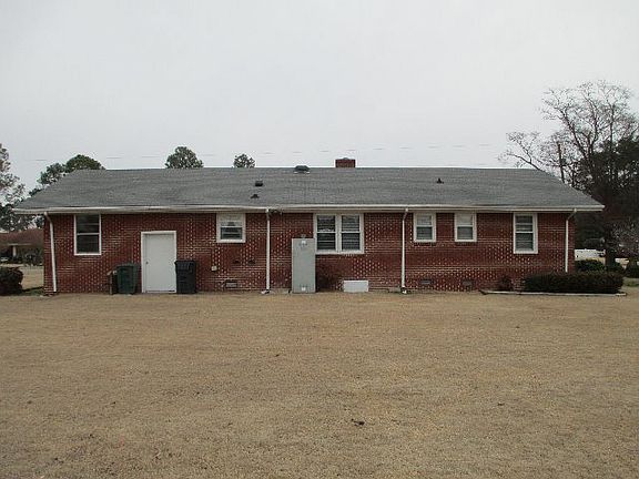 4th image of 1300 9th St