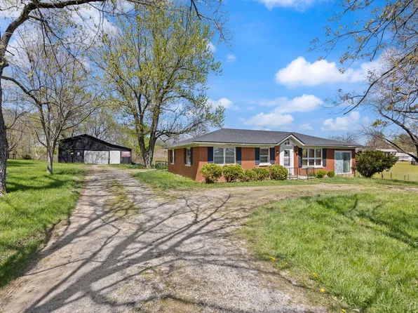 1001 Talmage Mayo Rd, Harrodsburg, KY 40330
