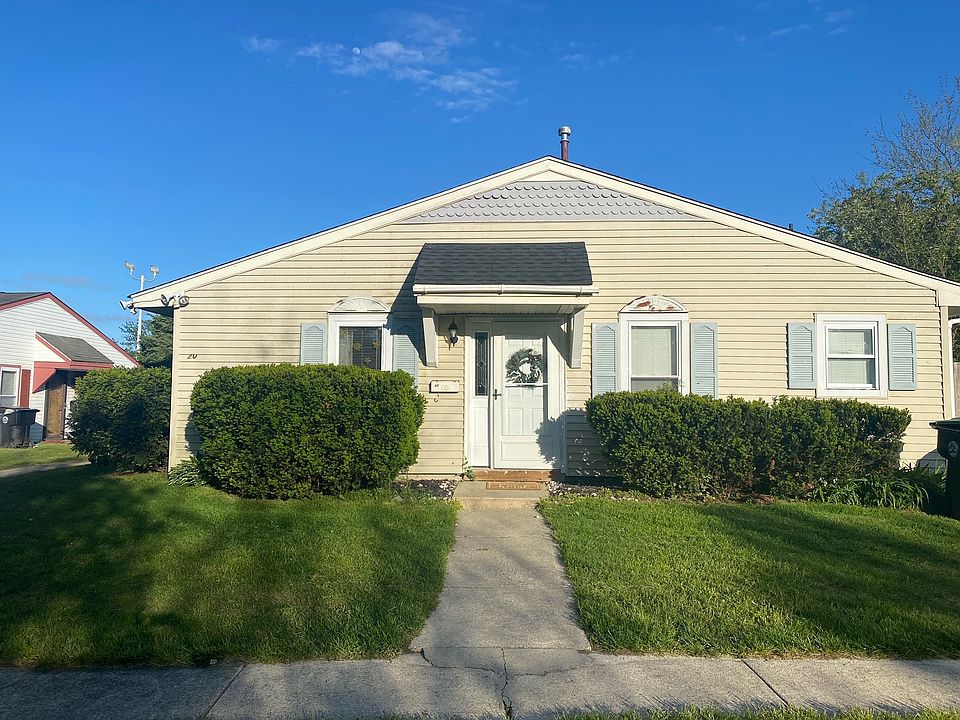 1st image of 20 Magnolia Ct