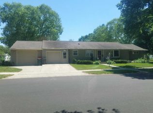 1400 3rd Ave NE, Rochester, MN 55906