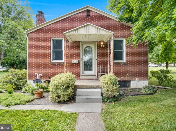 4401 York St, Harrisburg, PA 17111