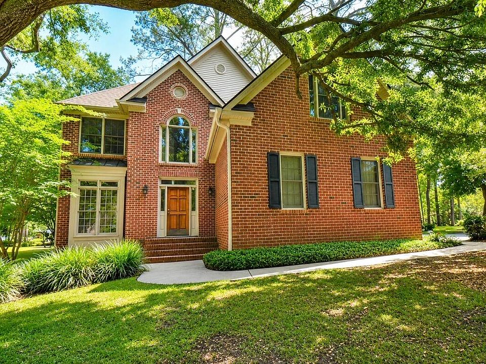 1st image of 101 Riverwood Ln