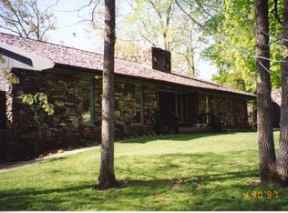 740 Oak Bluff Rd, Branson, MO 65616