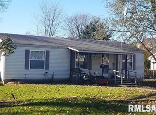 826 N Broadway St, Havana, IL 62644