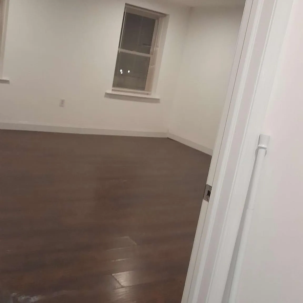 3 bed, 1100 sqft, $1,400 — Photo 3