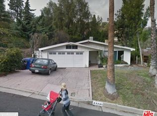 22285 Ybarra Rd, Woodland Hills, CA 91364