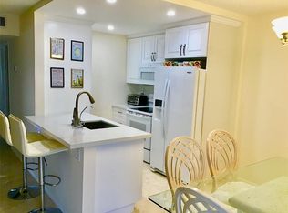 3026 Exeter Dr #B, Boca Raton, FL 33434