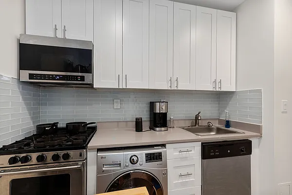 Rented by MNS | media 13