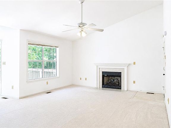 4th image of 5328 Highgate Grn