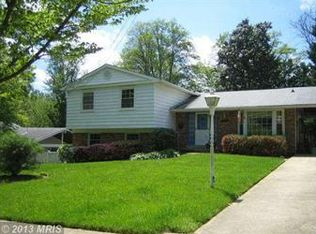 4914 Wakefield Chapel Rd, Annandale, VA 22003