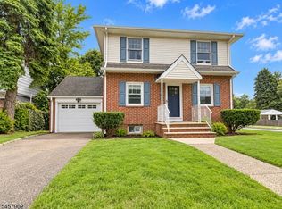 305 Luddington Ave, Clifton City, NJ 07011