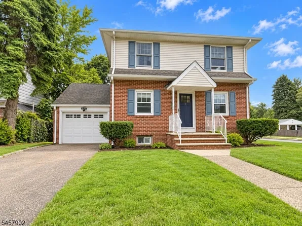 305 Luddington Ave, Clifton City, NJ 07011