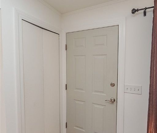 5th image of 885 Tollis Pkwy