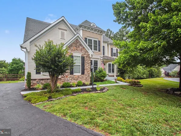 4056 Shrayer Ct, Warrenton, VA 20187
