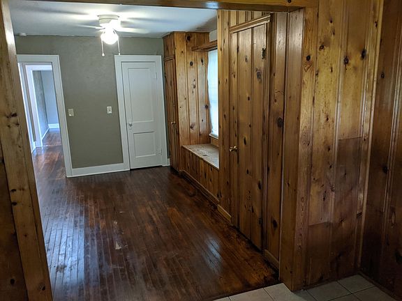 4th image of 10616 N Kelley Ave