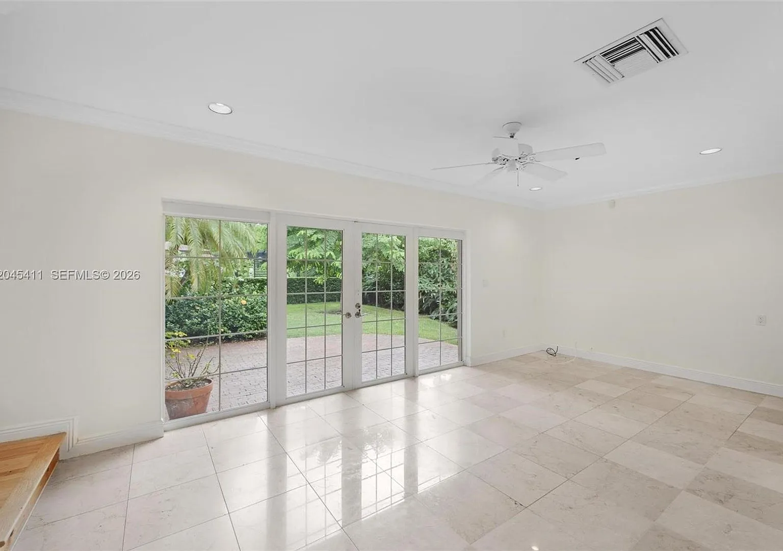 1246 Algardi Avenue, Coral Gables, FL 33146 - 1108 — Photo 4