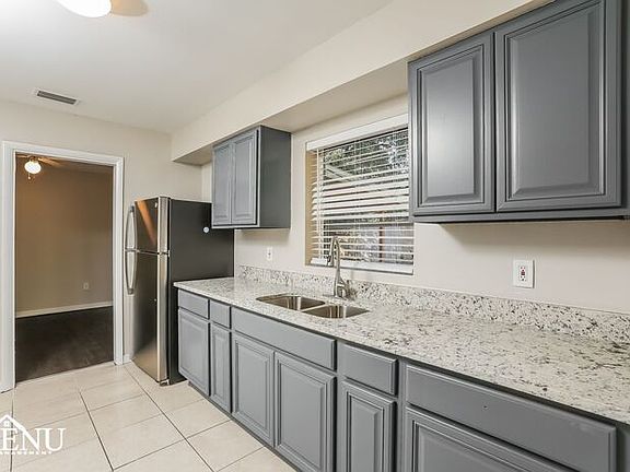 5th image of 1336 W Hartley Cir