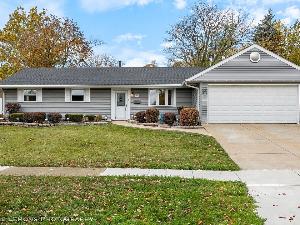 1st image of 2748 Crabtree Ave