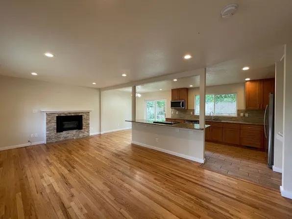 4272 Graham Ct, Boulder, CO 80305
