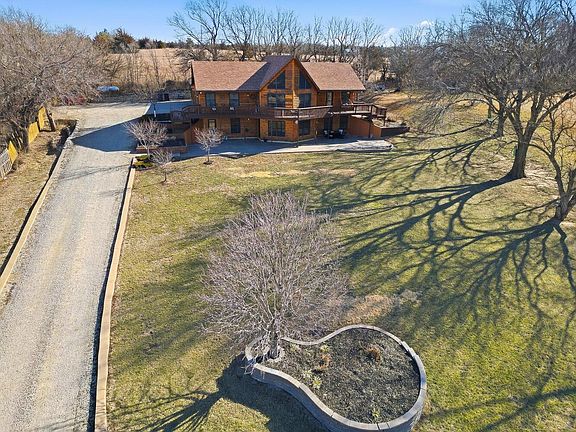 3rd image of 4326 Turner Ln