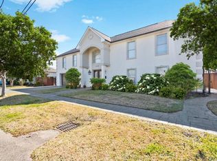5724 Aero St, Metairie, LA 70003