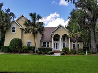 102 Laurel Grove Rd, Brunswick, GA 31523