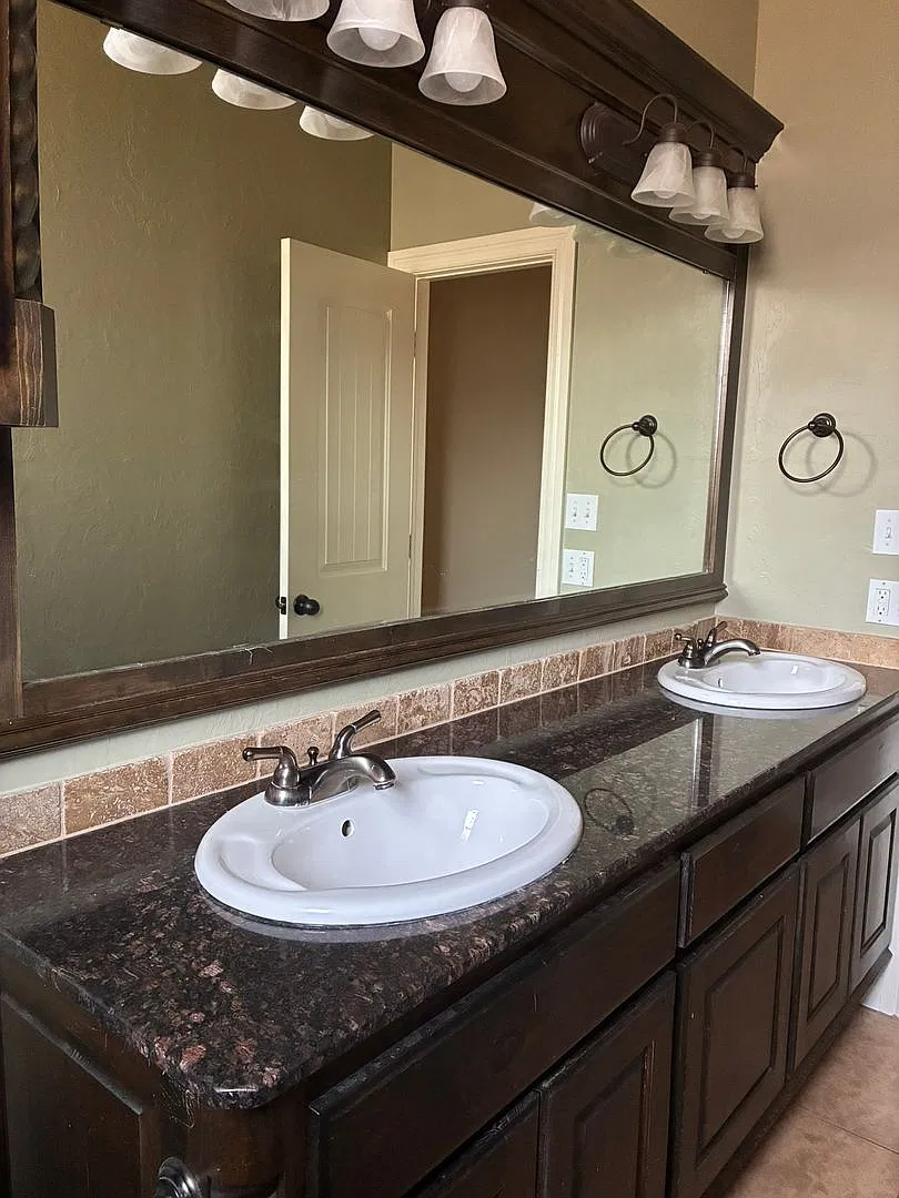Spacious Sherwood Village Home with Pristine Primary Suite Retreat — Photo 2